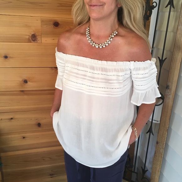 ‼️SOLD‼️PEASANT TOP - Picture 3 of 8